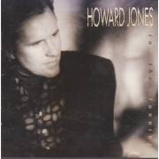 JONES HOWARD - IN THE RUNNING